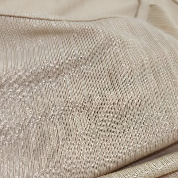 Satin halter top - Picture 3 of 6